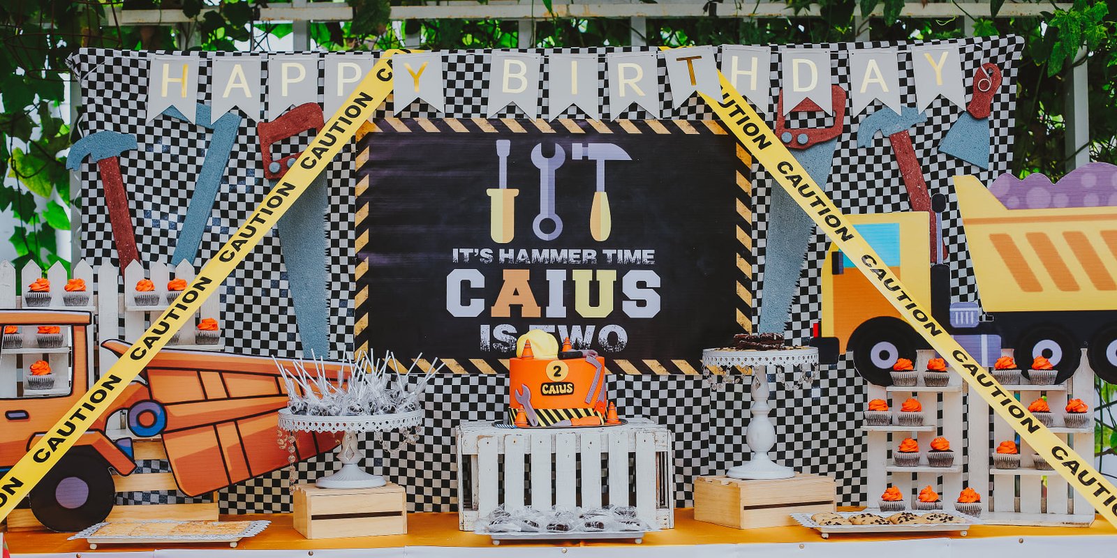 CAIUS — photo 1
